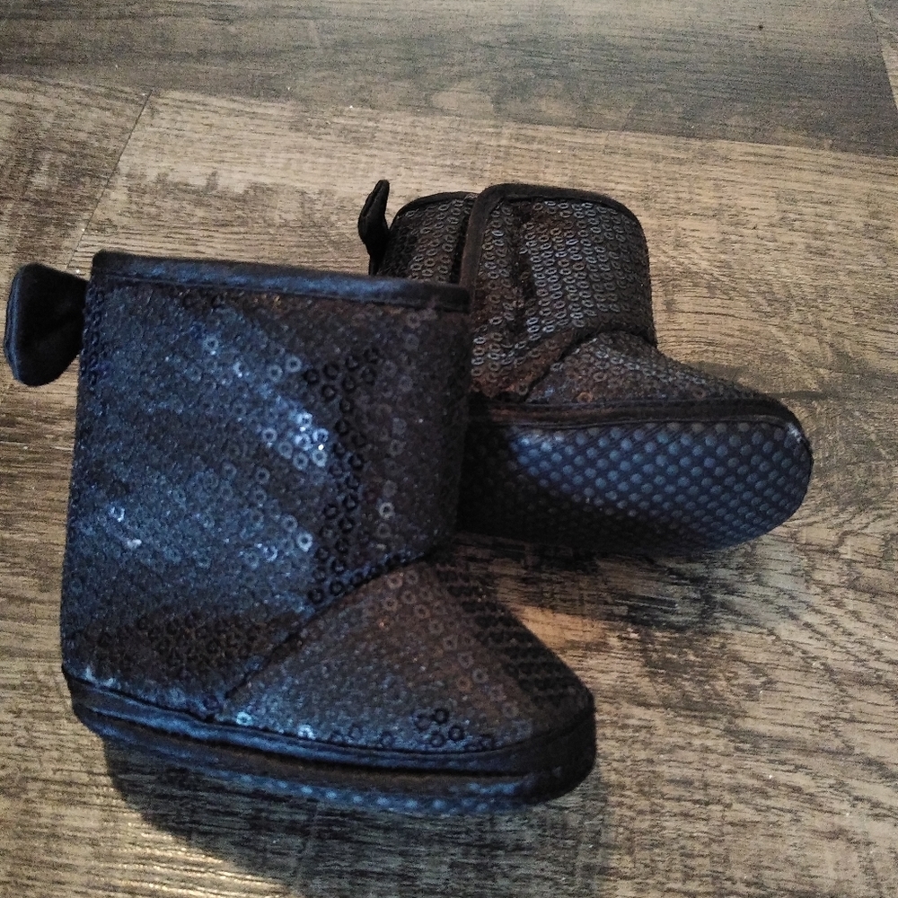 Baby girl boots